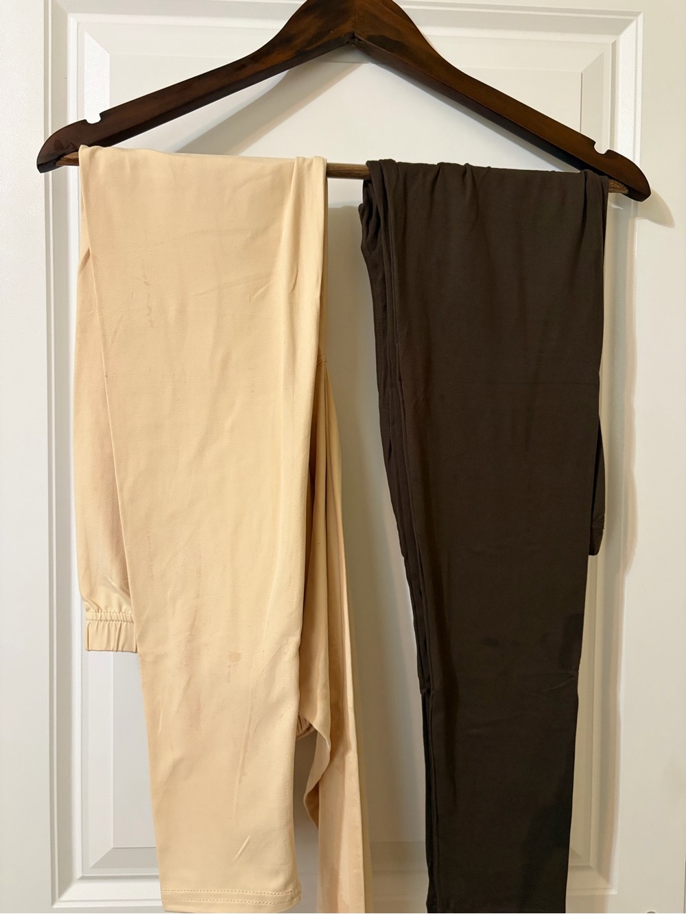 Everyday Slim Leggings - Cream & Dark Brown